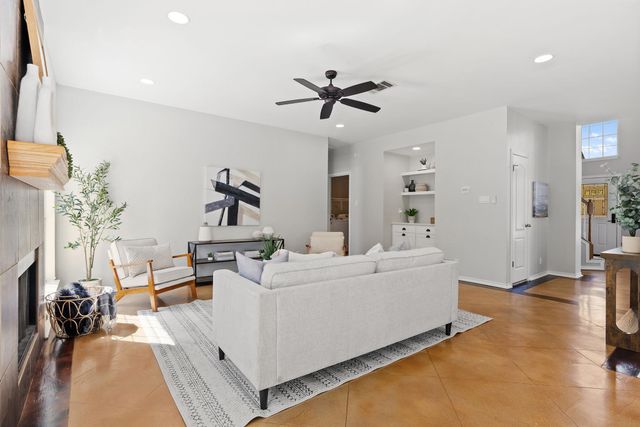 1300 Roadrunner DR, Cedar Park, TX 78613