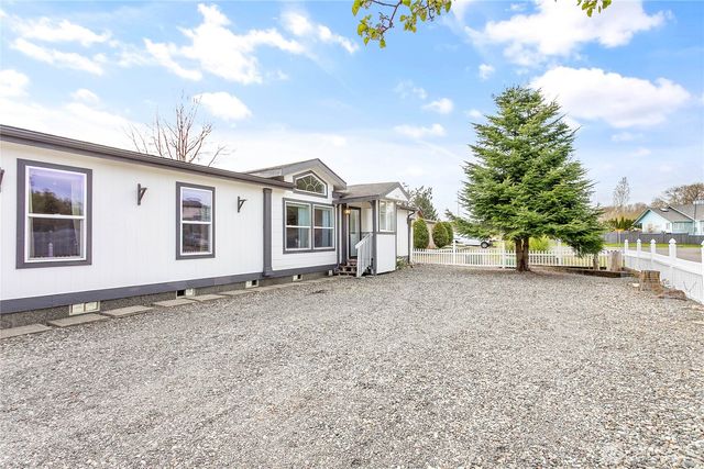 5589 Bay Ridge Drive, Blaine, WA 98230