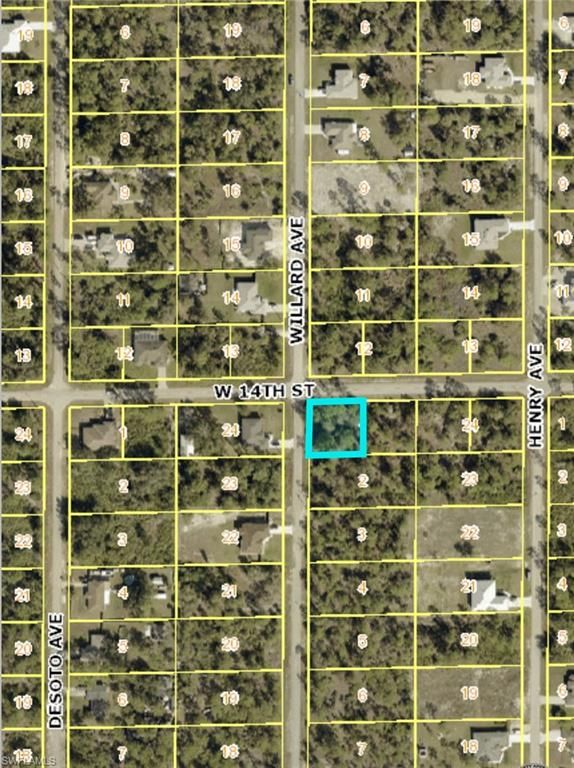 607 14th ST, LEHIGH ACRES, FL 33972 — photo 2