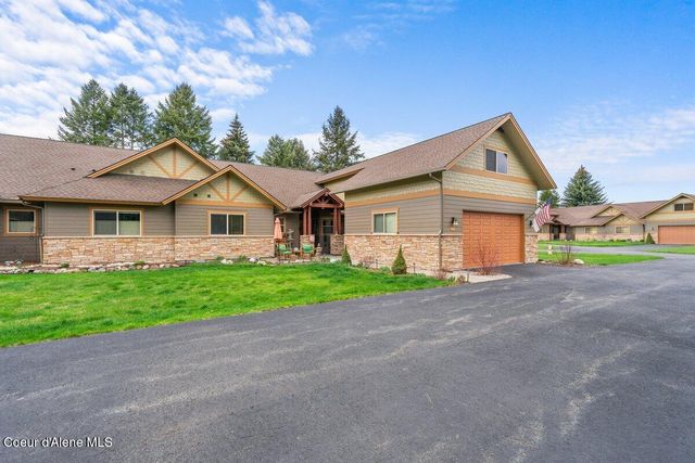 74 Bellflower Ct, Blanchard, ID 83804