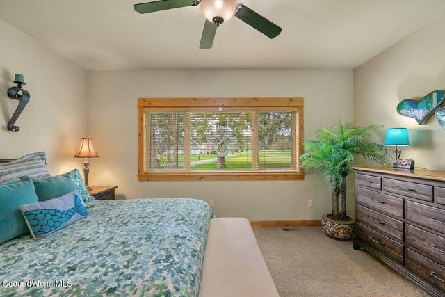 74 Bellflower Ct, Blanchard, ID 83804