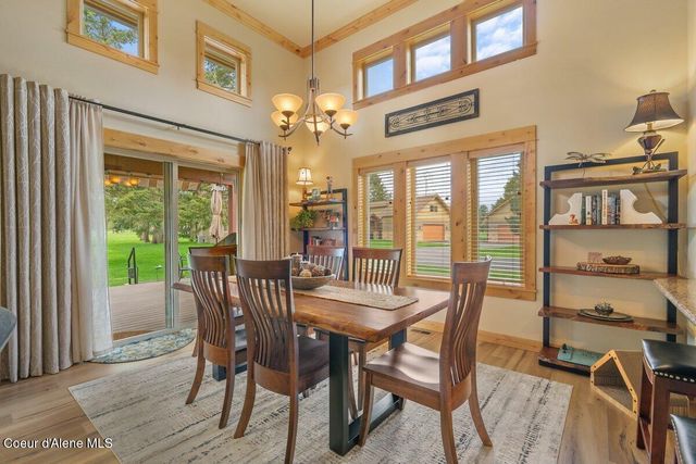 74 Bellflower Ct, Blanchard, ID 83804