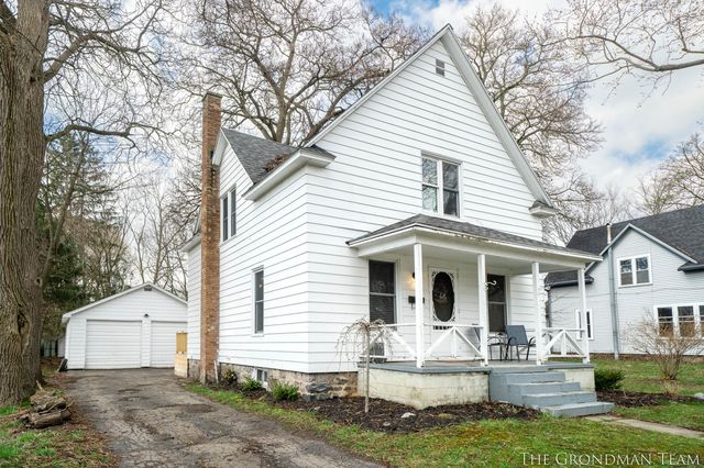 113 N Prospect Street, Belding, MI 48809