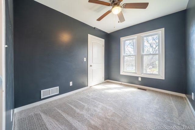 113 N Prospect Street, Belding, MI 48809