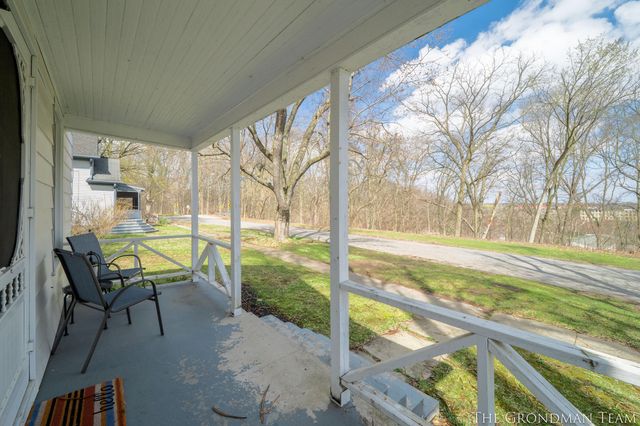 113 N Prospect Street, Belding, MI 48809