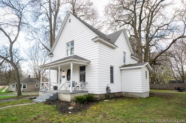 113 N Prospect Street, Belding, MI 48809