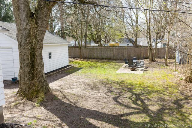 113 N Prospect Street, Belding, MI 48809