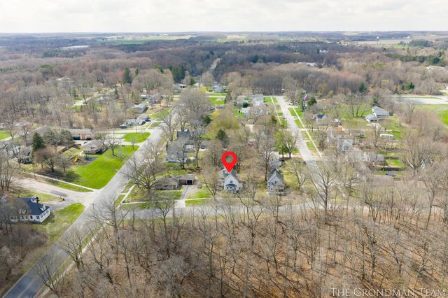 113 N Prospect Street, Belding, MI 48809