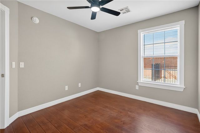 813 Marcus Street, Bentonville, AR 72712