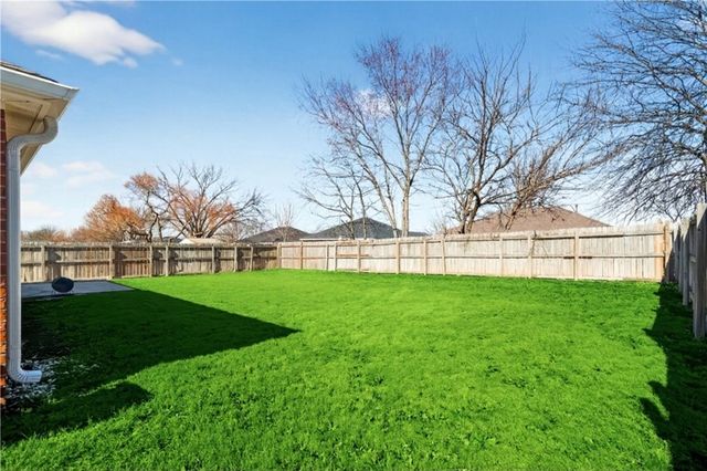 813 Marcus Street, Bentonville, AR 72712