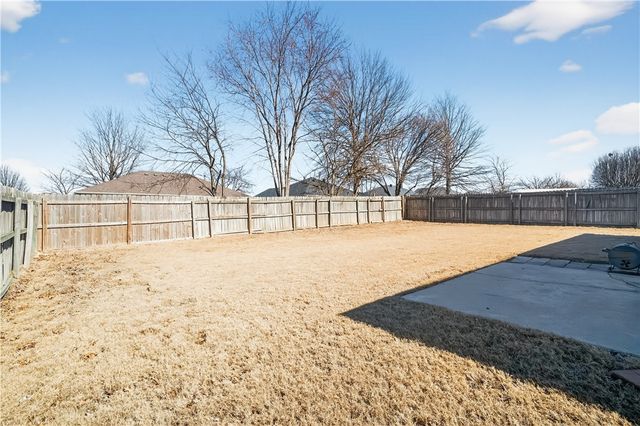 813 Marcus Street, Bentonville, AR 72712