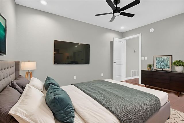 813 Marcus Street, Bentonville, AR 72712