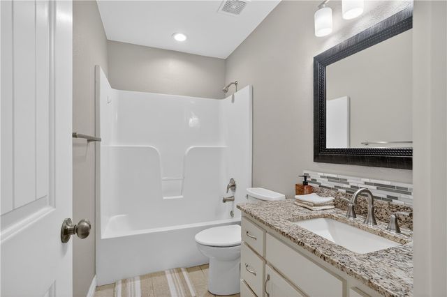 813 Marcus Street, Bentonville, AR 72712