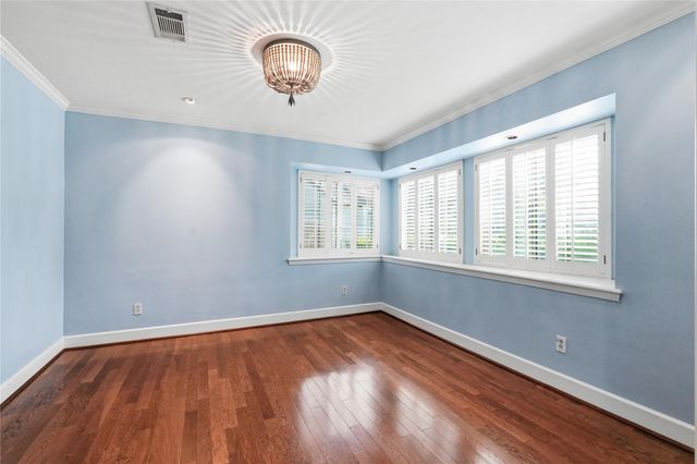 12435 Kimberley Lane, Houston, TX 77024