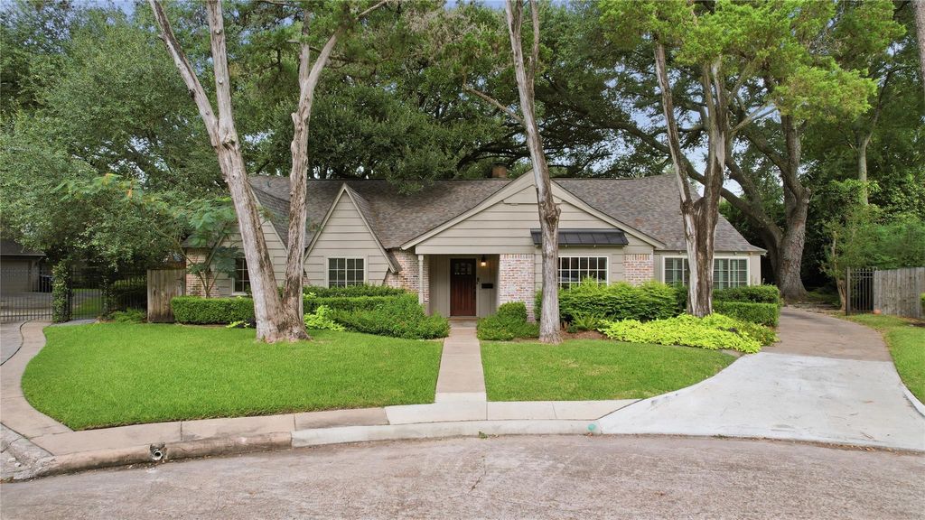 12435 Kimberley Lane, Houston, TX 77024