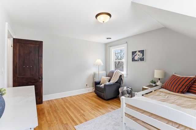 4111 Pillsbury Avenue S, Minneapolis, MN 55409