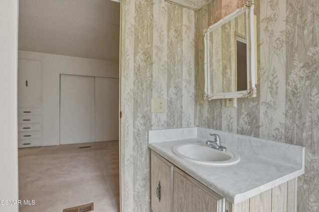 163 El Pajaro 163, Newbury Park, CA 91320