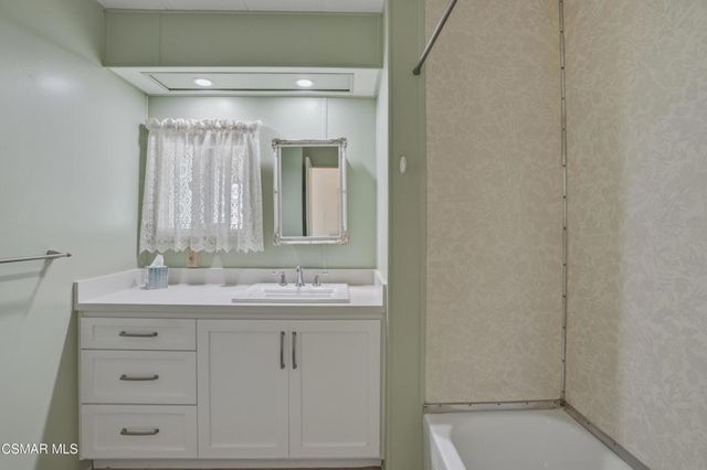 163 El Pajaro 163, Newbury Park, CA 91320