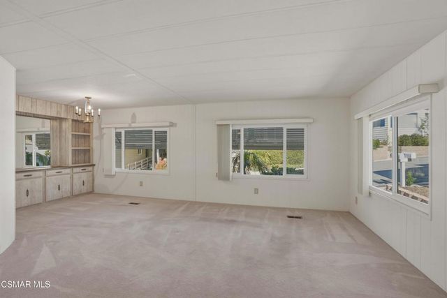 163 El Pajaro 163, Newbury Park, CA 91320