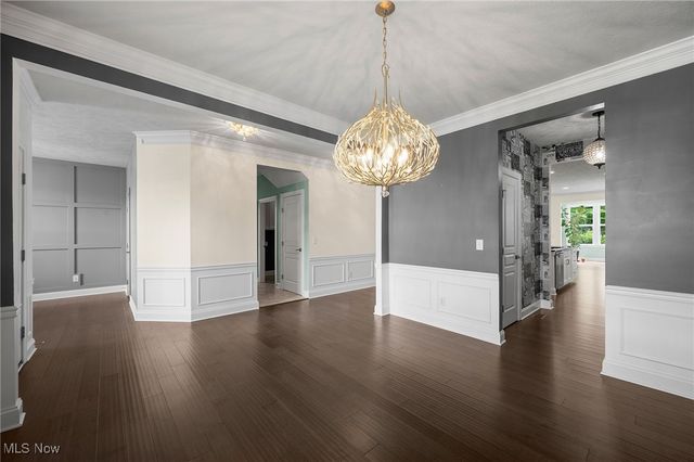 85 Brighton Drive, Aurora, OH 44202