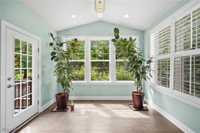 85 Brighton Drive, Aurora, OH 44202