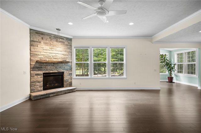 85 Brighton Drive, Aurora, OH 44202