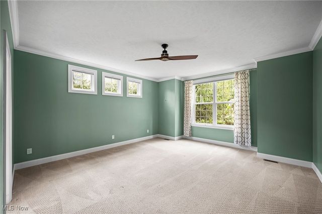 85 Brighton Drive, Aurora, OH 44202