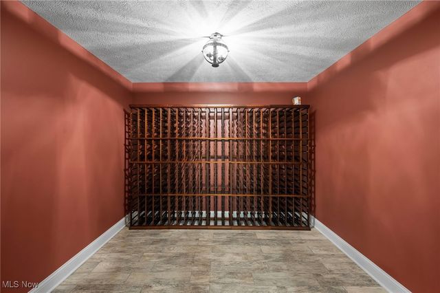 85 Brighton Drive, Aurora, OH 44202