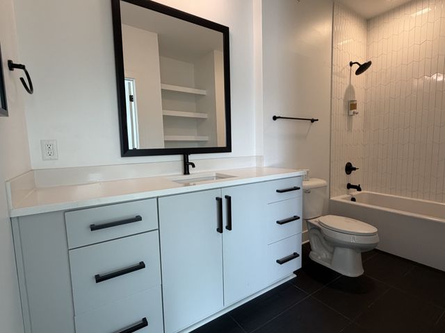 2704 Clifton Ave Apt 404, Nashville, TN 37209