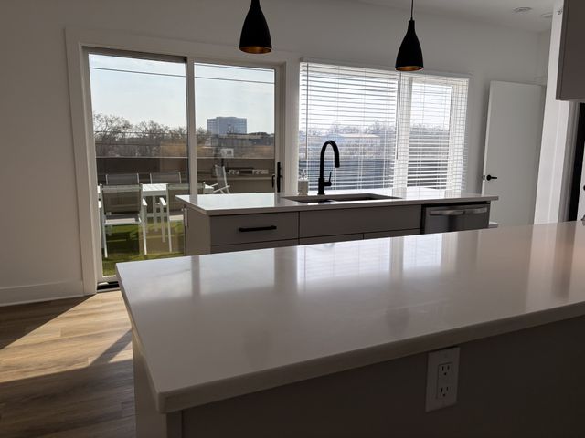 2704 Clifton Ave Apt 404, Nashville, TN 37209