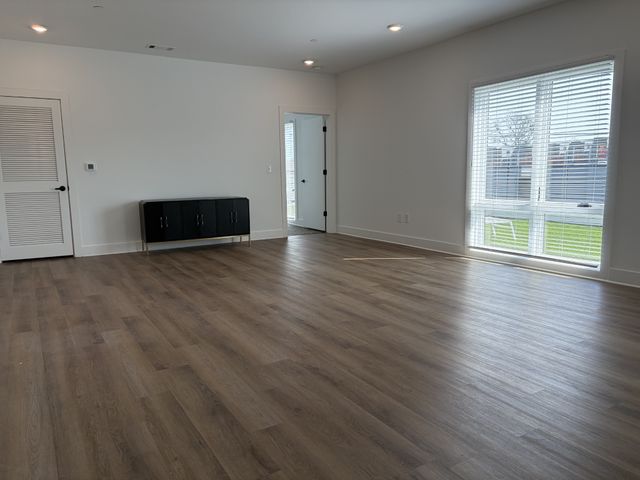 2704 Clifton Ave Apt 404, Nashville, TN 37209