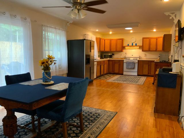 2682 Cresta Verde Dr, Camino, CA 95709