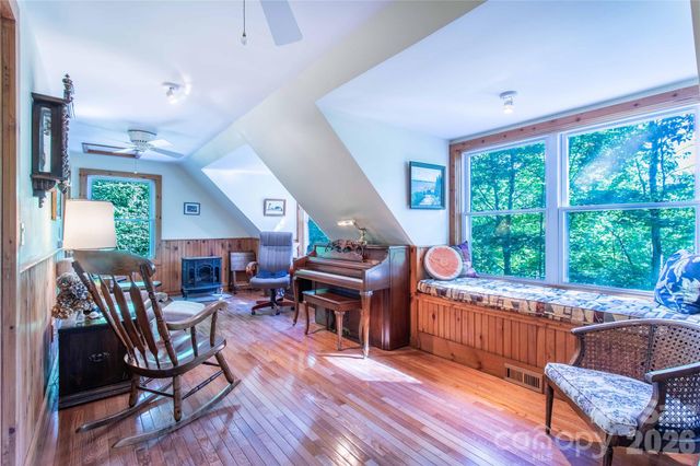 22 Great Aspen Way, Black Mountain, NC 28711