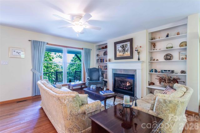 22 Great Aspen Way, Black Mountain, NC 28711