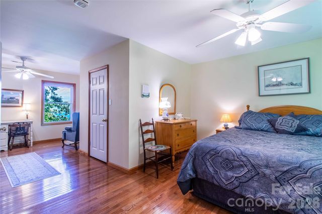 22 Great Aspen Way, Black Mountain, NC 28711