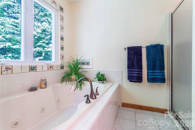 22 Great Aspen Way, Black Mountain, NC 28711
