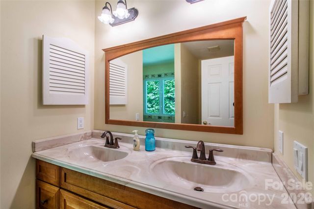 22 Great Aspen Way, Black Mountain, NC 28711