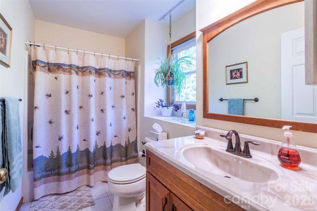 22 Great Aspen Way, Black Mountain, NC 28711