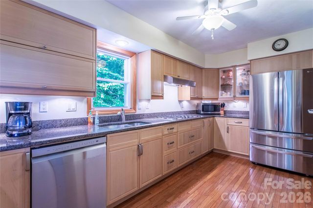 22 Great Aspen Way, Black Mountain, NC 28711