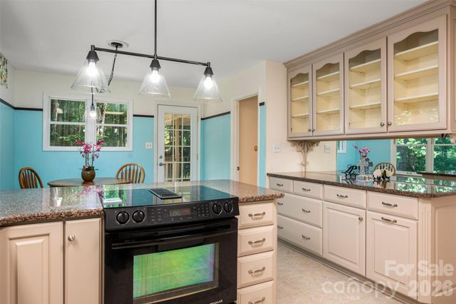 909 Woodland Forest Drive, Waxhaw, NC 28173