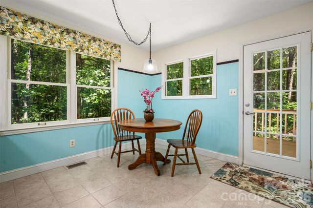 909 Woodland Forest Drive, Waxhaw, NC 28173