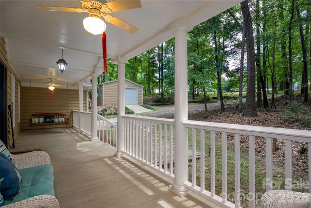 909 Woodland Forest Drive, Waxhaw, NC 28173