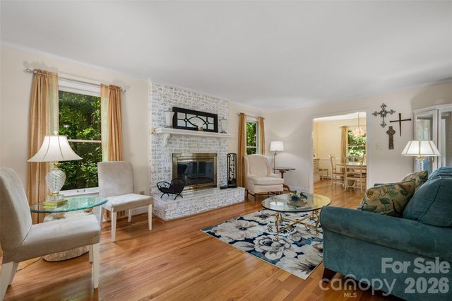 909 Woodland Forest Drive, Waxhaw, NC 28173