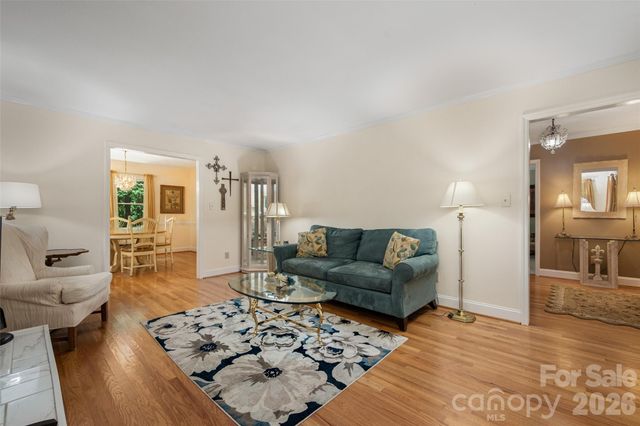 909 Woodland Forest Drive, Waxhaw, NC 28173