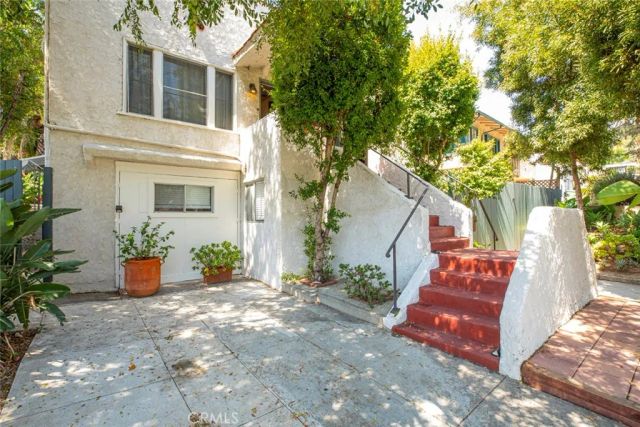 2400-2402 Merton Avenue, Los Angeles, CA 90041