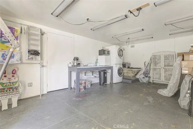 2400-2402 Merton Avenue, Los Angeles, CA 90041