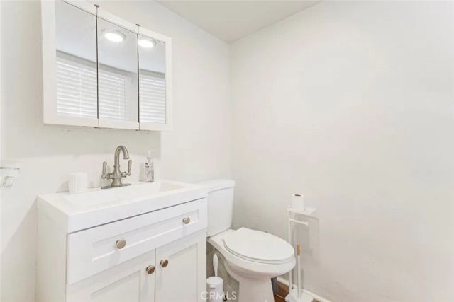 2400-2402 Merton Avenue, Los Angeles, CA 90041