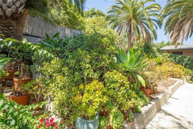 2400-2402 Merton Avenue, Los Angeles, CA 90041