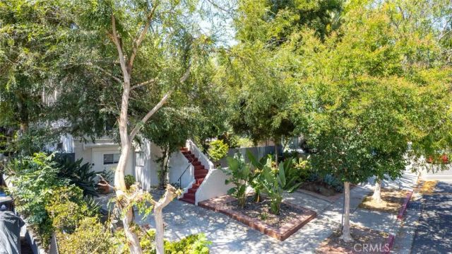 2400-2402 Merton Avenue, Los Angeles, CA 90041