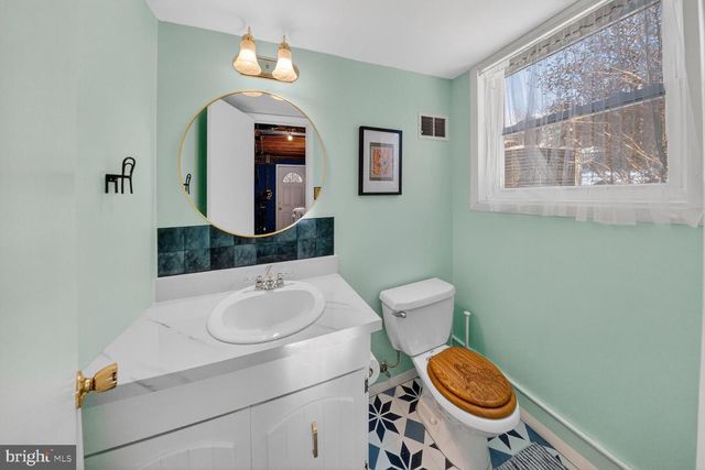 14205 PARKVALE RD, Rockville, MD 20853